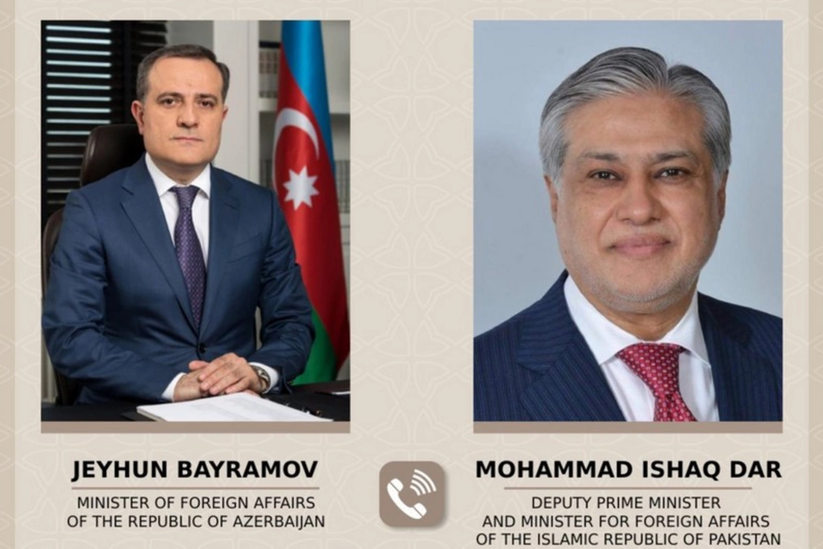 Ceyhun Bayramov və Pakistanın xarici işlər naziri Məhəmməd İshaq Dar arasında telefon danışığı baş tutub Ceyhun Bayramov və Pakistanın xarici işlər naziri Məhəmməd İshaq Dar arasında telefon danışığı baş tutub