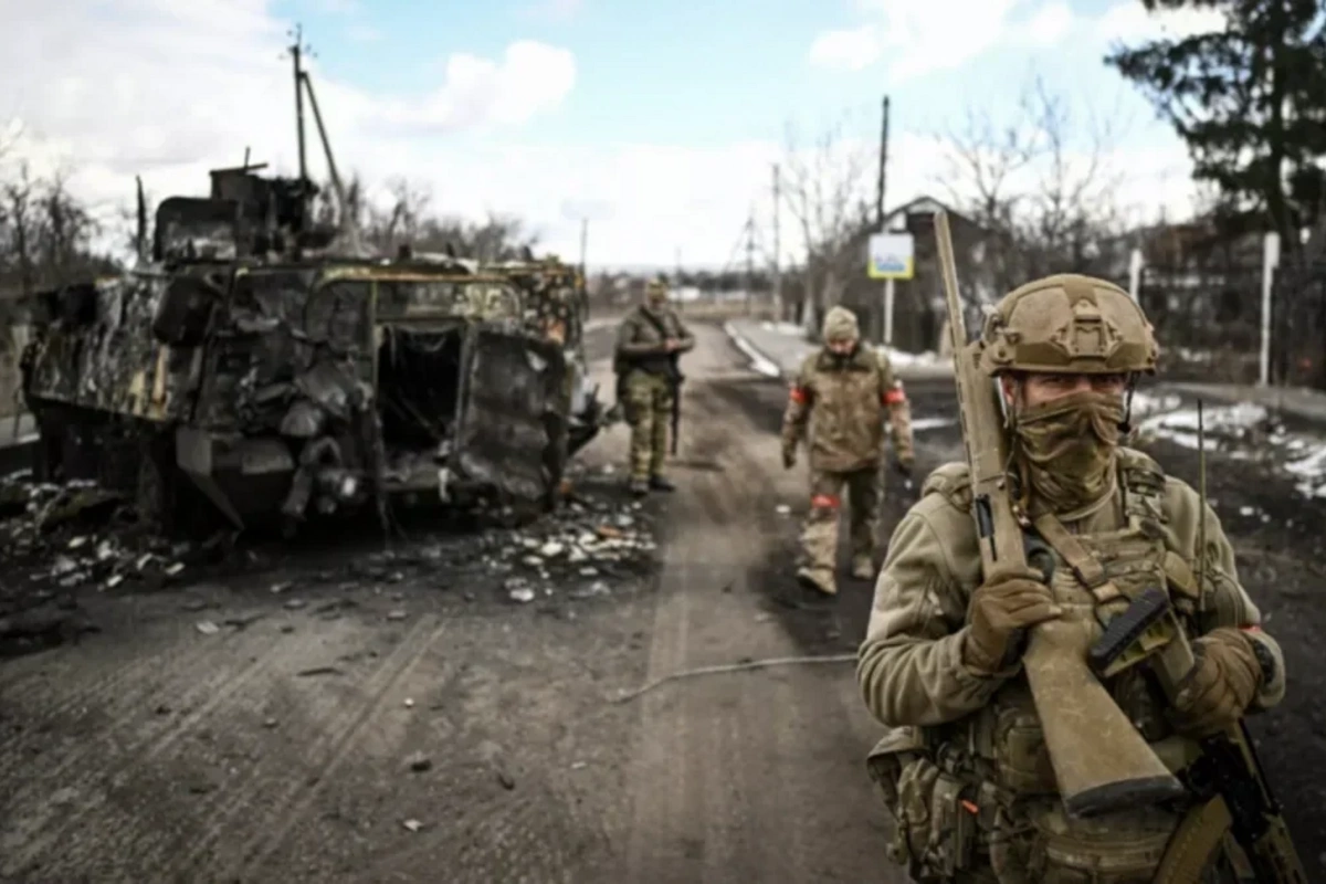 Rusiya ordusu Xarkovda daha bir yaşayış məntəqəsini nəzarətə götürdüyünü açıqlayıb