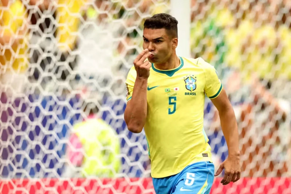Braziliya - Yaponiya oyununun ən yaxşı futbolçusu Kazemiro olub