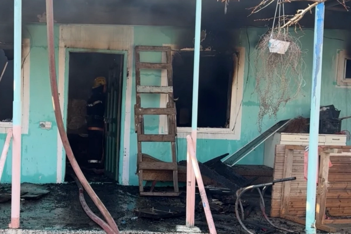 Abşeronda fərdi yaşayış evi yandı - Salamat heç nə qalmayıb