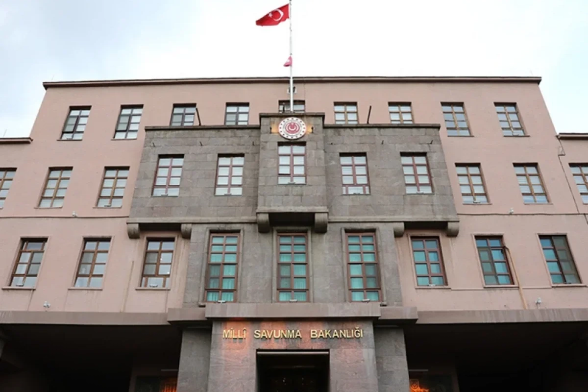 İrandan atılan ballistik raket Türkiyə hava məkanında zərərsizləşdirilib