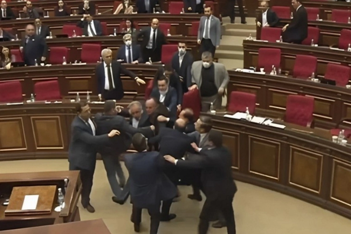 Erməni soyqırımı mifinin qürubu: Rəzilliyin və kasadlığın göstəricisi