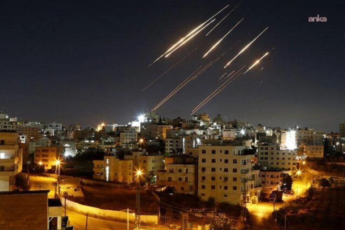 İran Hayfadakı neft emalı zavoduna hücum edib