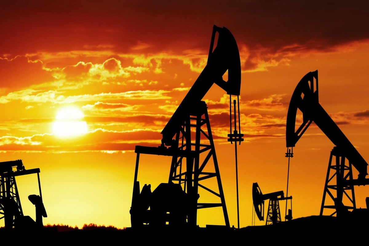 Azərbaycan nefti 1 %-dən çox ucuzlaşıb