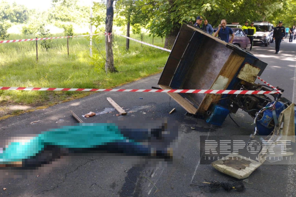 Oğuzda yük avtomobili motosikletlə toqquşub, ölən var