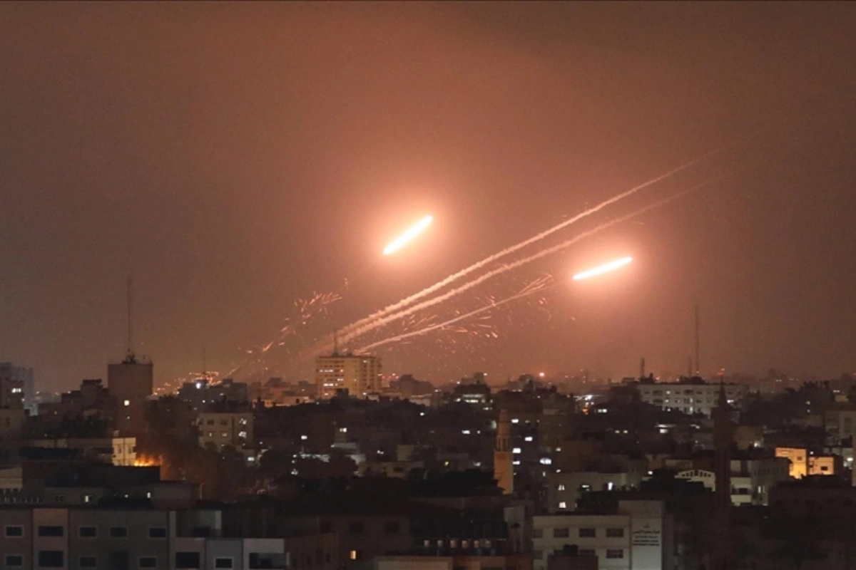 Israel launched a new strike on Lebanon in parallel with attacks on Iran Israel launched a new strike on Lebanon in parallel with attacks on Iran