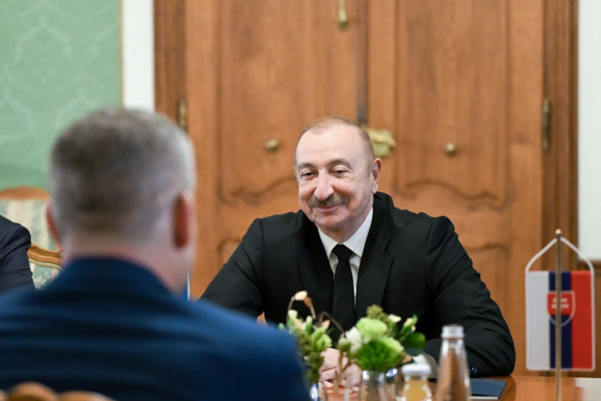 İlham Əliyev: Bağlantılar və nəqliyyat sahəsinə əlavə vəsait qoyaraq imkanlarımızı genişləndirəcəyik