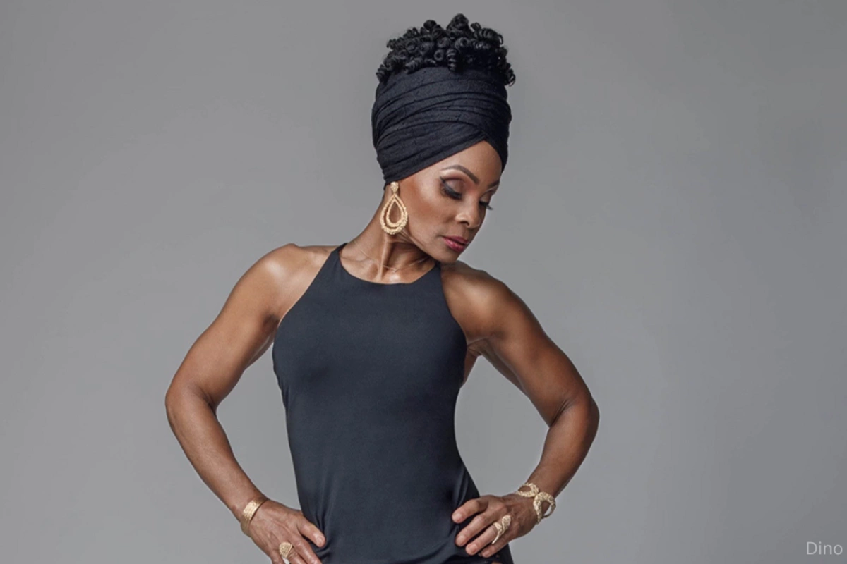 Yaşına görə xeyli cavan görünən 74 yaşlı qadın sirrini açıqlayıb