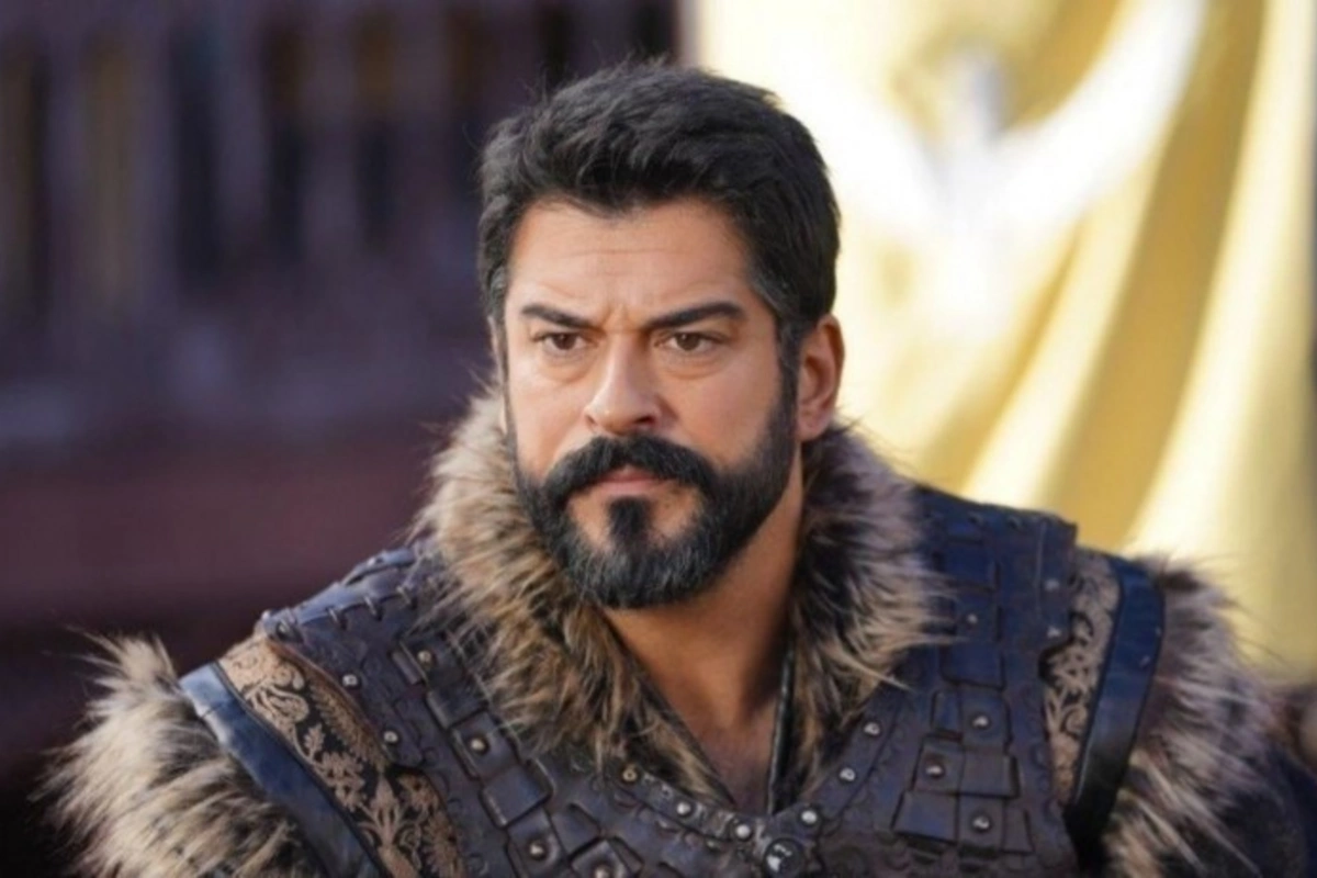 Burak Özçivitin yeni görünüşü bəyənilmədi