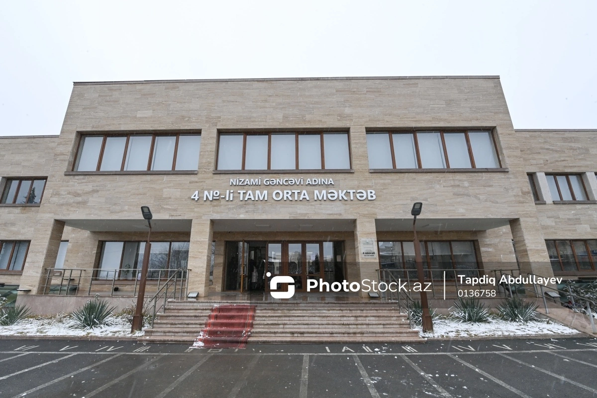 Xankəndi şəhərində yerləşən Nizami Gəncəvi adına 4 nömrəli tam orta məktəbdən REPORTAJ