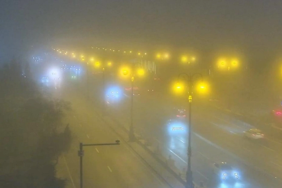 Zığ dairəsi-Hava Limanı yolunda sürət həddi endirilib, tablolarda dumanlı hava işarəsi qoyulub