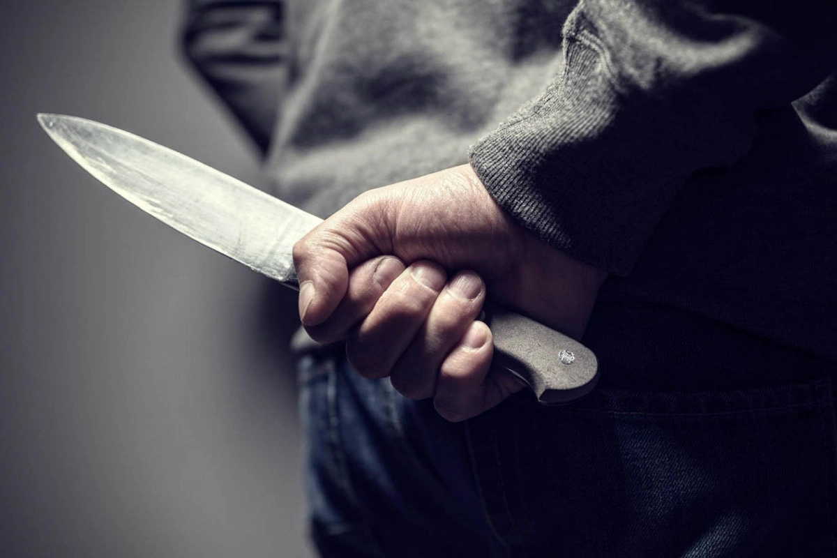 В бакинском вузе ранили студента В бакинском вузе ранили студента