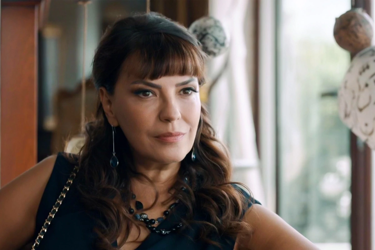 Məşhur aktrisa: Ana-ata ola bilməyəcəksinizsə, uşaq dünyaya gətirməyin!