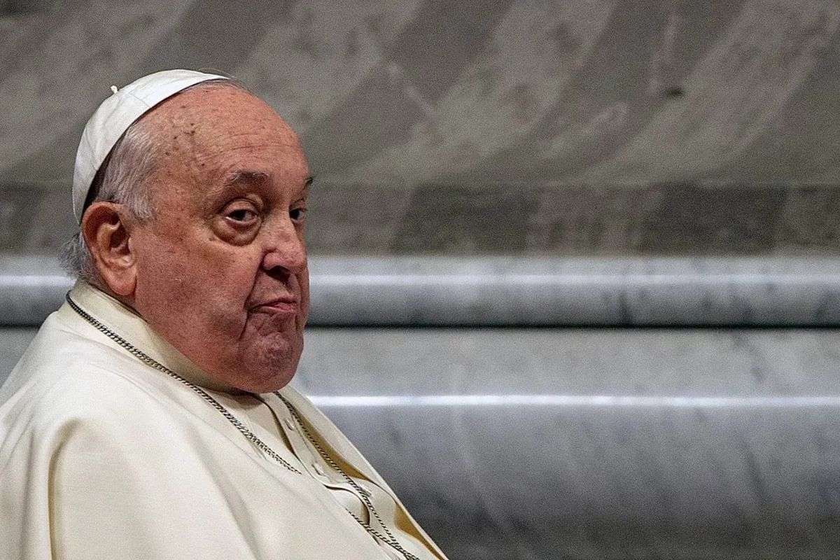 The Pope has forgotten how to speak