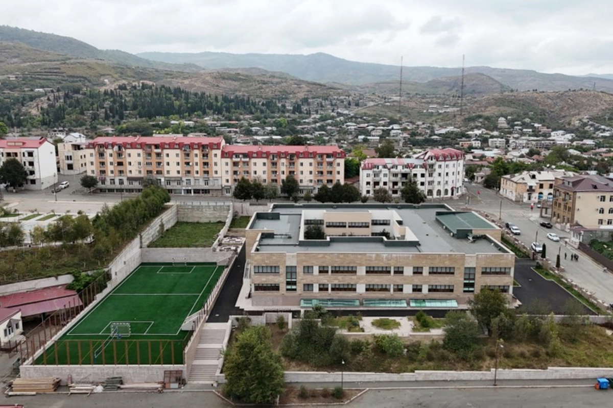 Xankəndi, Xocalı və Ağdərədə qanunsuz tikililər sökülür Xankəndi, Xocalı və Ağdərədə qanunsuz tikililər sökülür