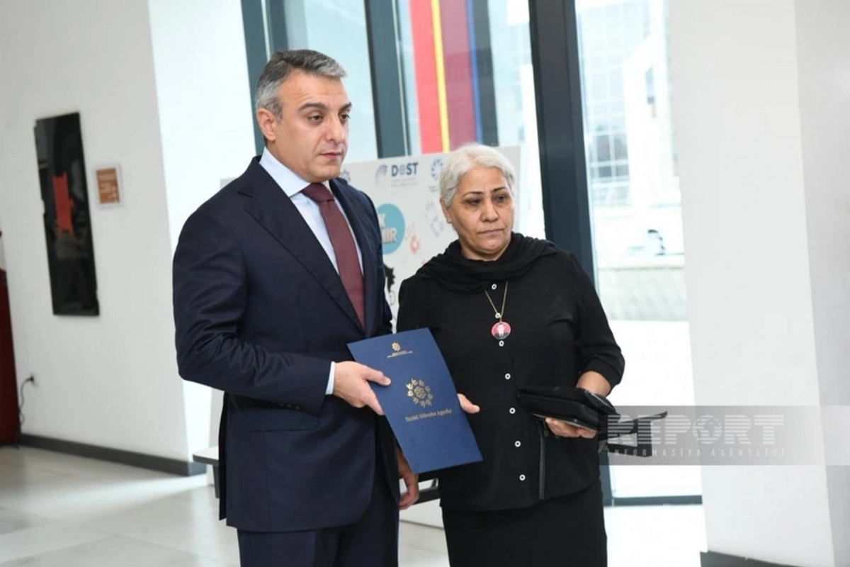 Şəhid ailələri və müharibə əlillərinə daha 100 mənzil verilib