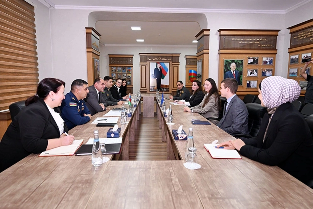 Azərbaycan və NATO-nun hərbi təhsil üzrə nümayəndələri görüşüb Azərbaycan və NATO-nun hərbi təhsil üzrə nümayəndələri görüşüb