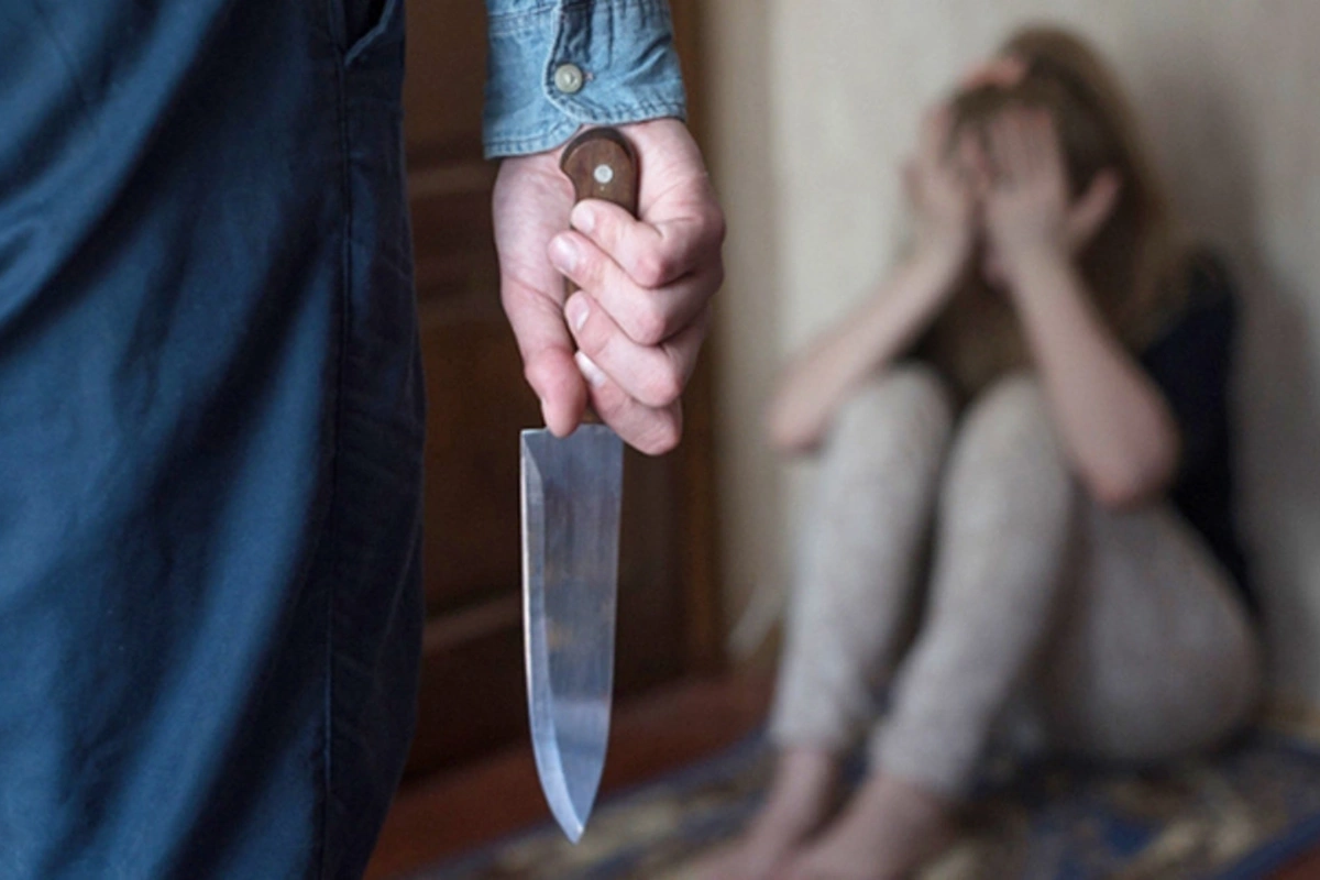 Sumqayıtda qadın qətlə yetirilib, qaçan ərini polis saxlayıb