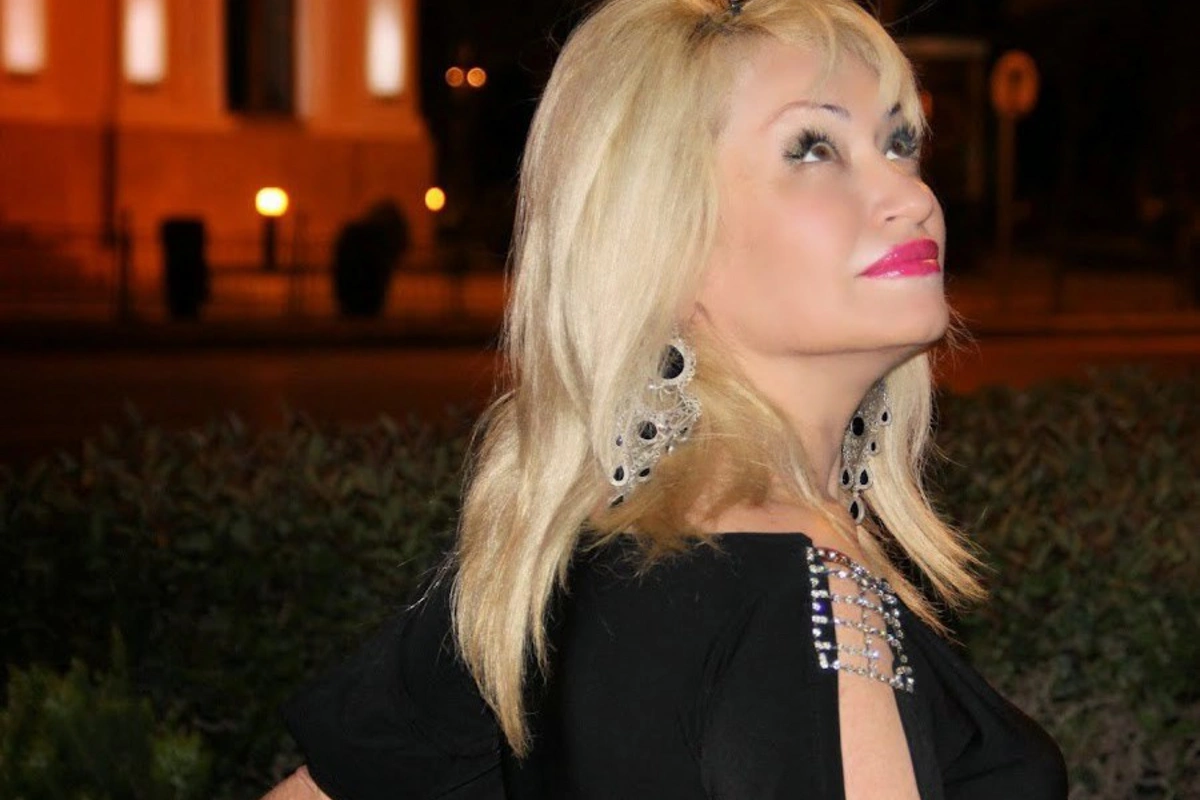 Sevda plastik əməliyyatdan sonra İLK DƏFƏ EFİRƏ ÇIXDI Sevda plastik əməliyyatdan sonra İLK DƏFƏ EFİRƏ ÇIXDI