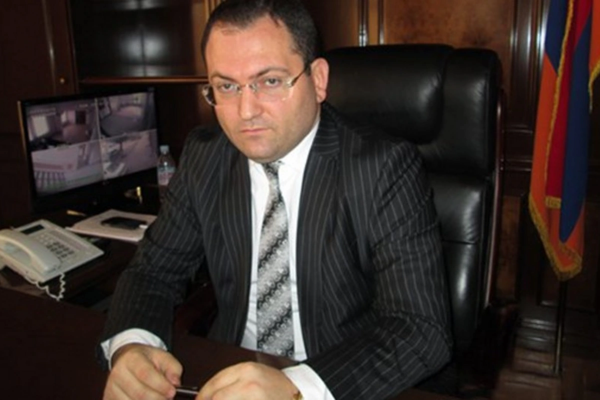 İrəvanın keçmiş prokuroru Ermənistan polisinin işini kəskin tənqid edib İrəvanın keçmiş prokuroru Ermənistan polisinin işini kəskin tənqid edib