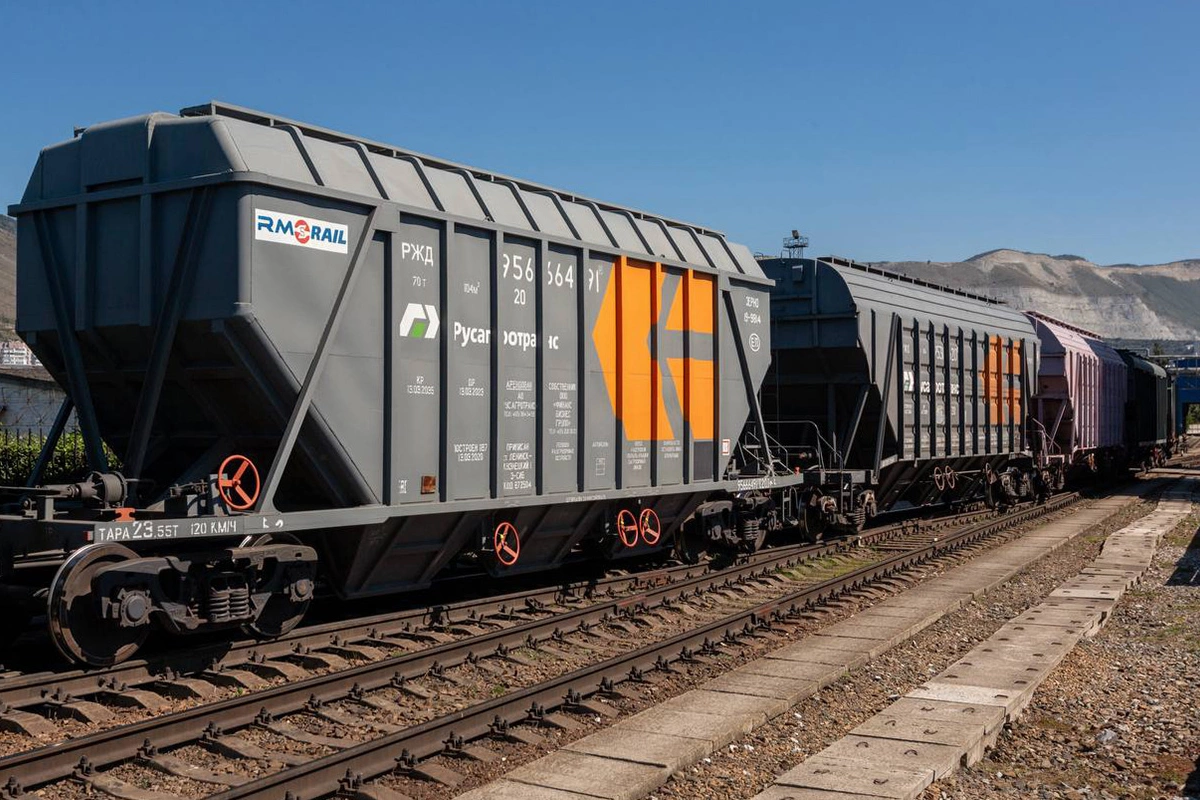 Eight wagons with fertilizers will be sent to Armenia through the territory of Azerbaijan