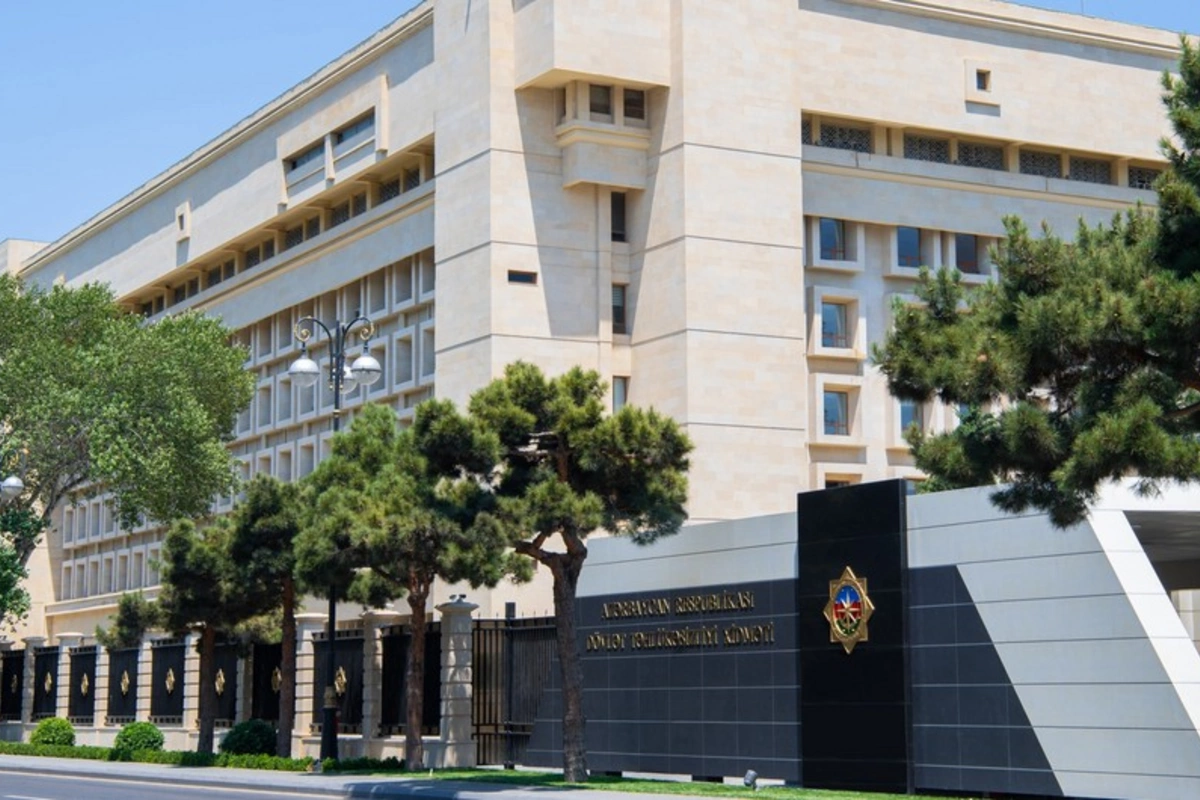 Xaricdə Abu Malik kod adı ilə vətəndaşlarımızı tutduran şəxsi DTX həbs edib Xaricdə Abu Malik kod adı ilə vətəndaşlarımızı tutduran şəxsi DTX həbs edib