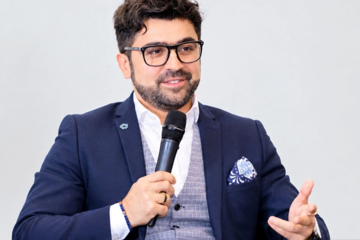 Şəhid övladının uğuru: Oruc İbrahimov Eynşteyn vizası alıb