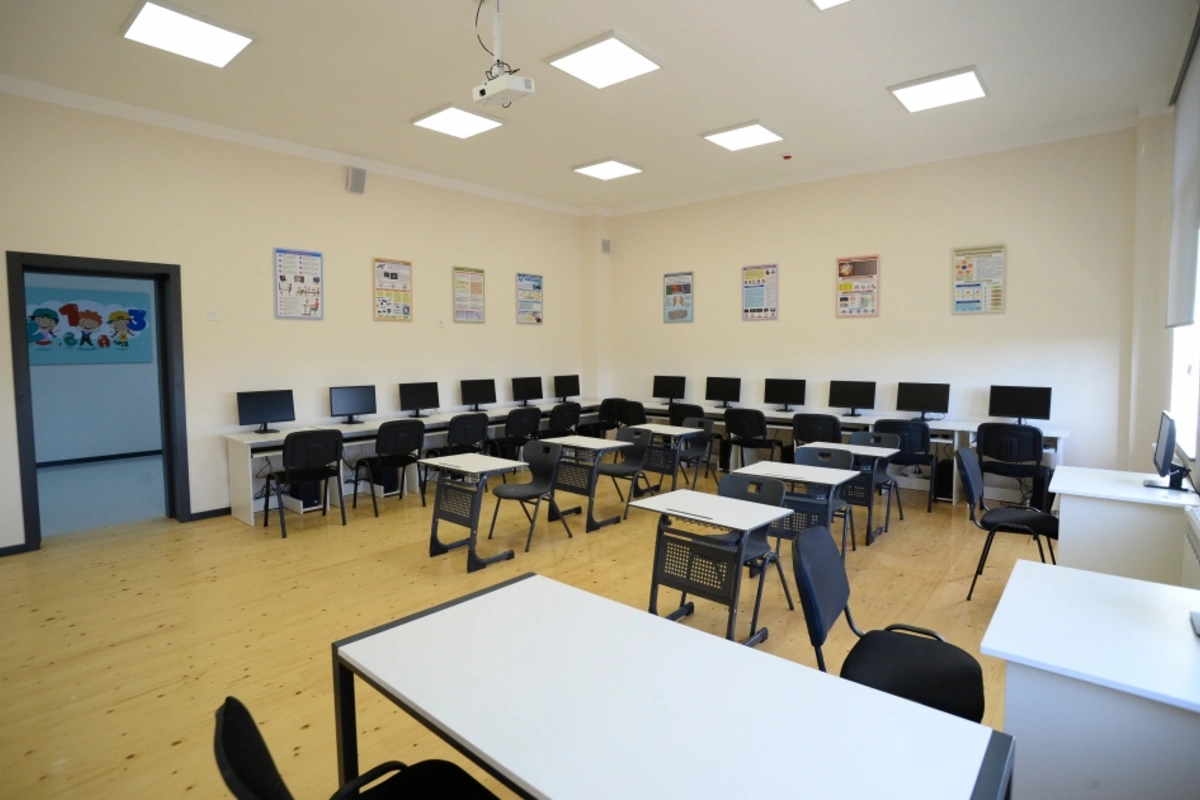 Azərbaycanda təhsil ocaqları ilə bağlı YENİLİK - 5,8 milyon manat ayrıldı