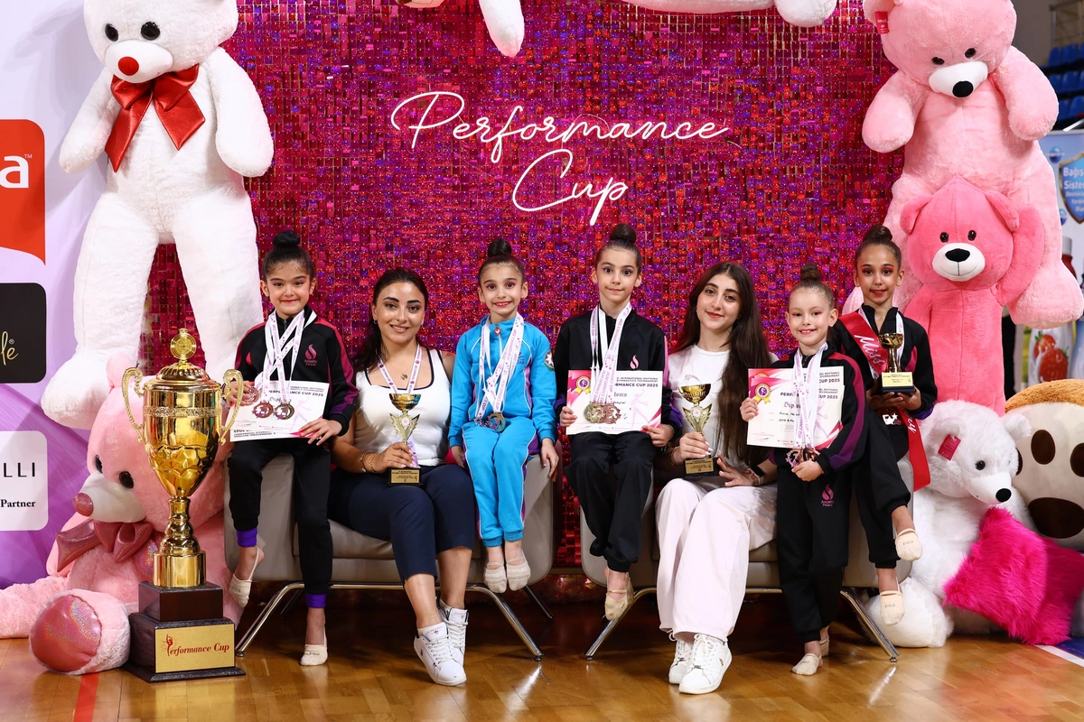 8-year-old gymnast Elif Gadzhieva won gold at an international tournament in Istanbul