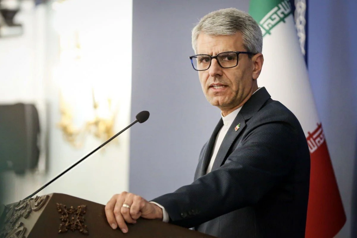 İsmayıl Bəqai: Minabdakı qızlar məktəbinə Amerikanın iki Tomahawk raketi atılıb