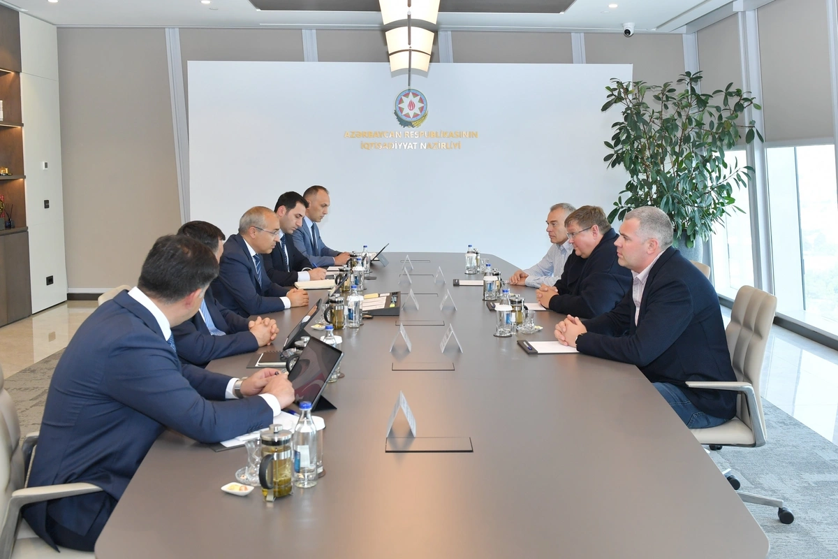 Mikayıl Cabbarov Dominari şirkətinin nümayəndələri ilə görüşüb