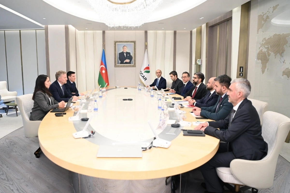 SOCAR ABB ilə enerji keçidi və rəqəmsallaşmanı müzakirə edib SOCAR ABB ilə enerji keçidi və rəqəmsallaşmanı müzakirə edib