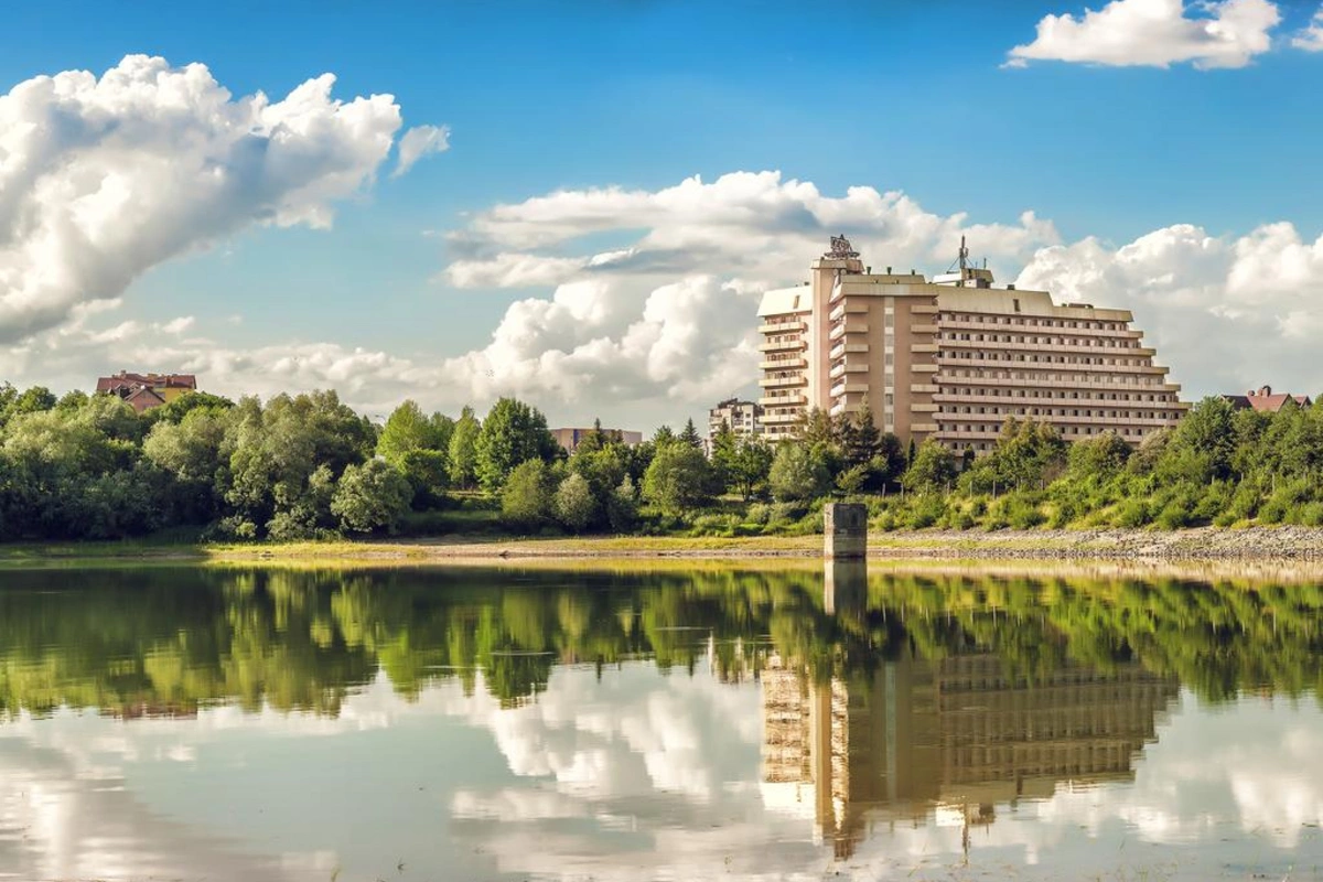Azərbaycanda sanatoriyaya getmək istəyənlərin sayında ARTIM - Növbələr YARANDI Azərbaycanda sanatoriyaya getmək istəyənlərin sayında ARTIM - Növbələr YARANDI