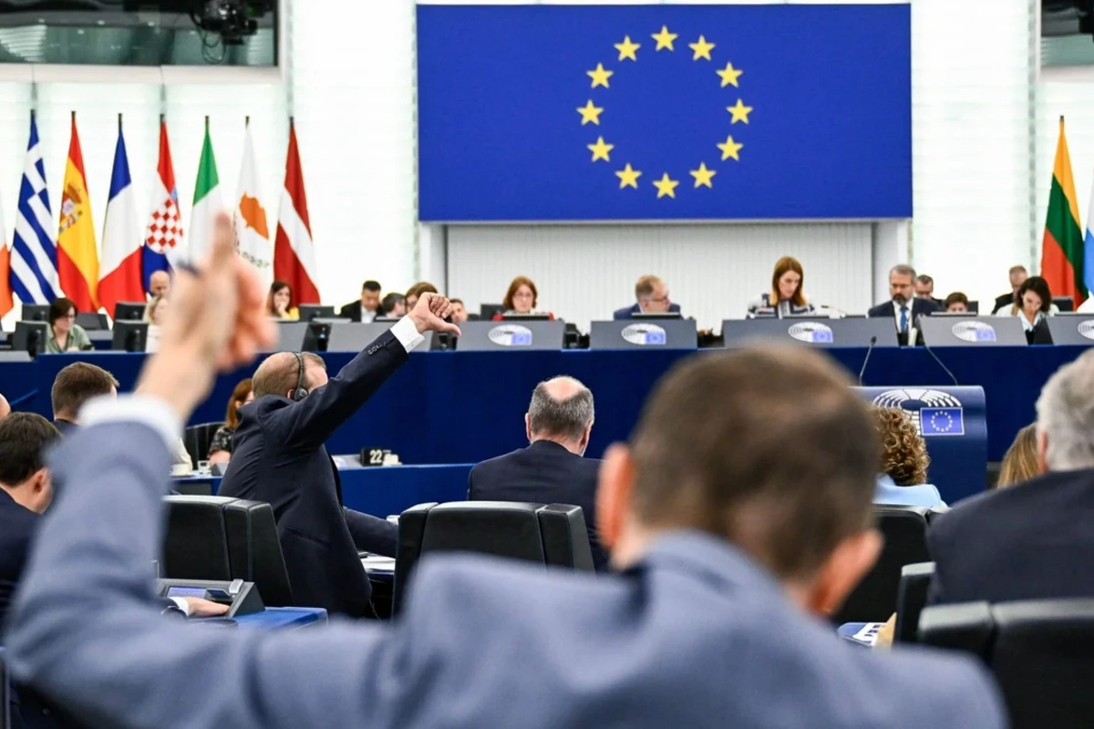 Avropa Parlamentindən Ukrayna ilə bağlı soyuqqanlı qətnamə - Artıq qələbədən bəhs edilmir