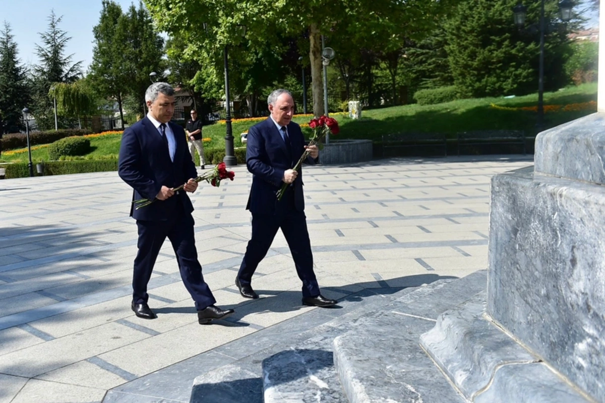 Kamran Əliyevlə İnam Kərimov Türkiyədə səfərdədir Kamran Əliyevlə İnam Kərimov Türkiyədə səfərdədir