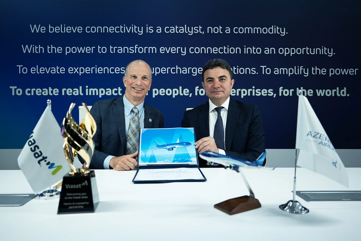 AZAL и Viasat подписали соглашение об оснащении самолетов высокоскоростным интернетом