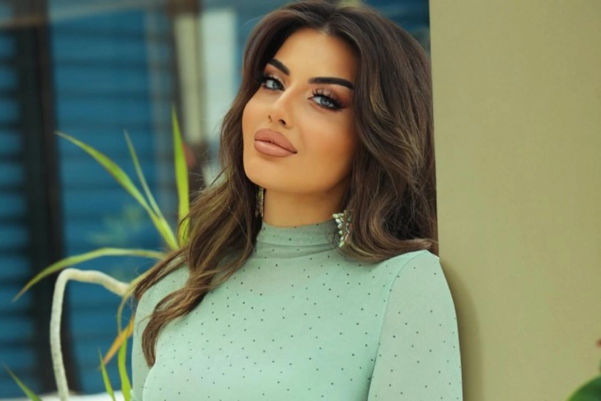 Ayşən Mehdiyeva: Buna baxanda ustadlarımdan utanıram