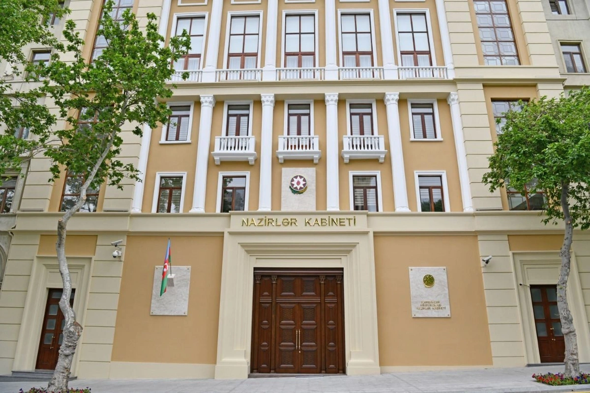 Azərbaycan notariat hərəkətləri barədə məlumatlar vergi orqanına ötürüləcək