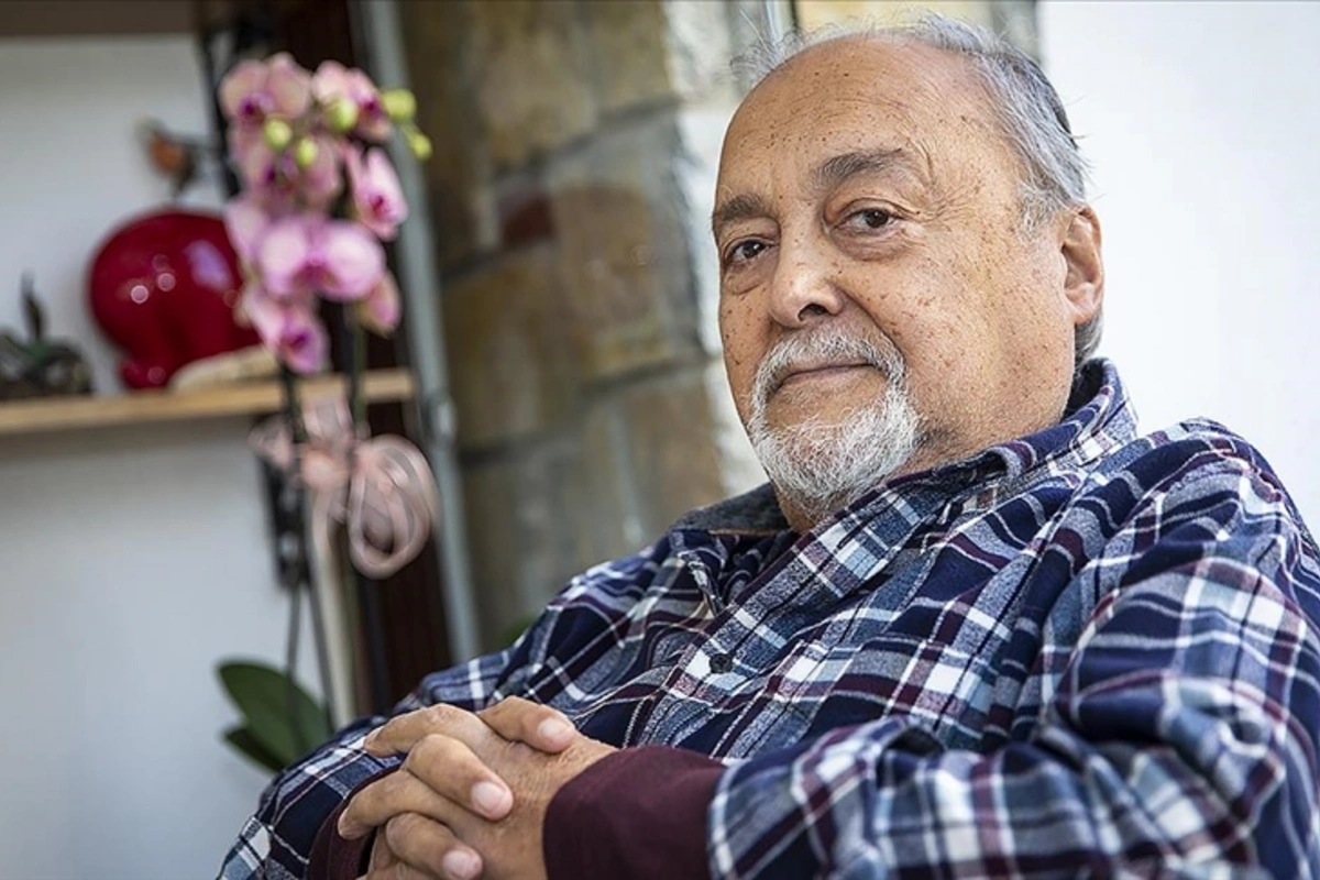 The Turkish singer and actor died on his birthday