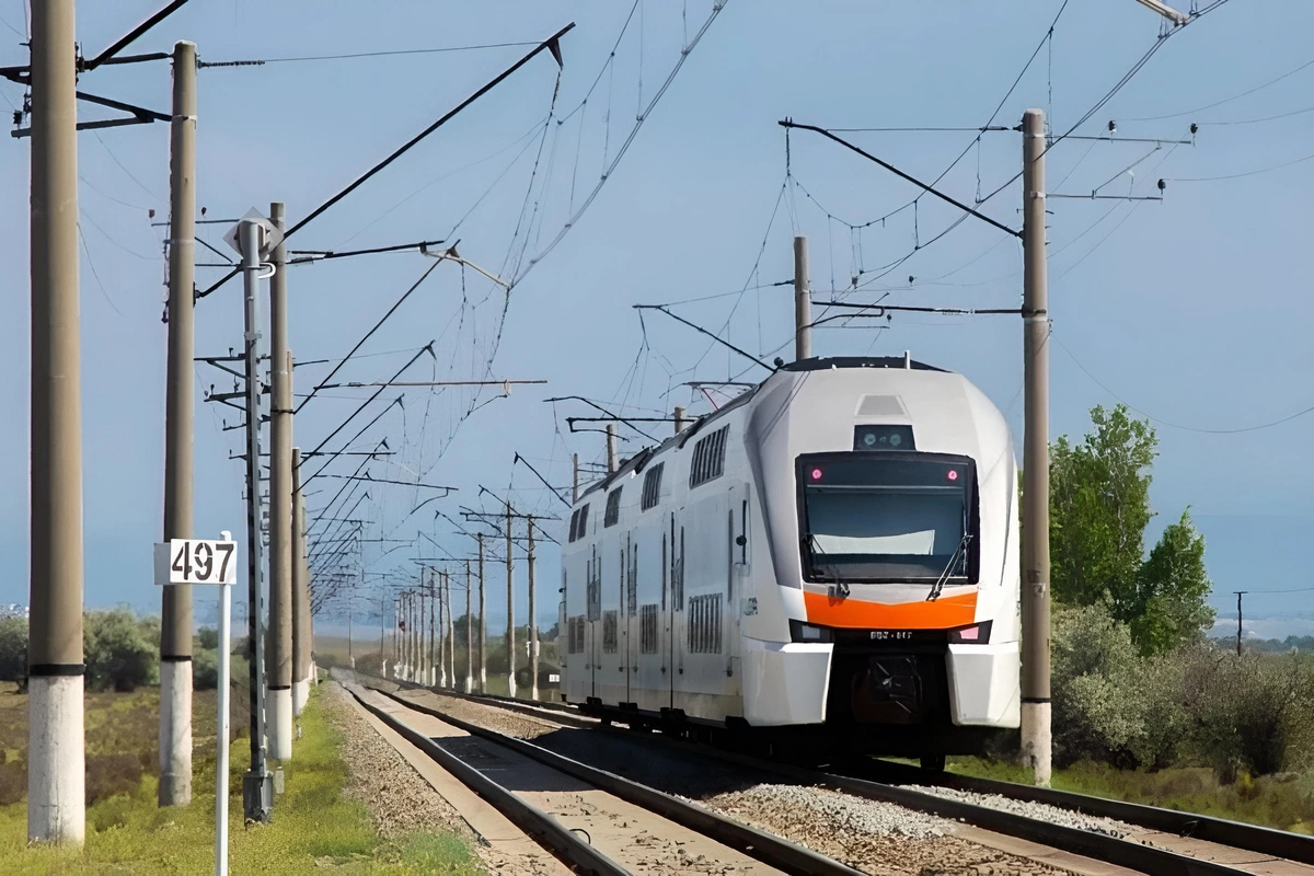 Назначены дополнительные ж/д рейсы по маршруту Баку - Агстафа - Баку