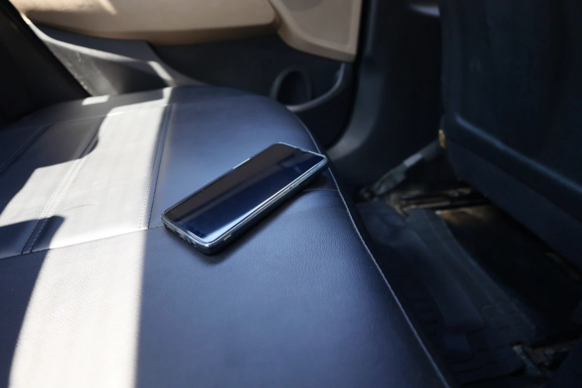 Житель Баку не смог вернуть забытый в такси телефон