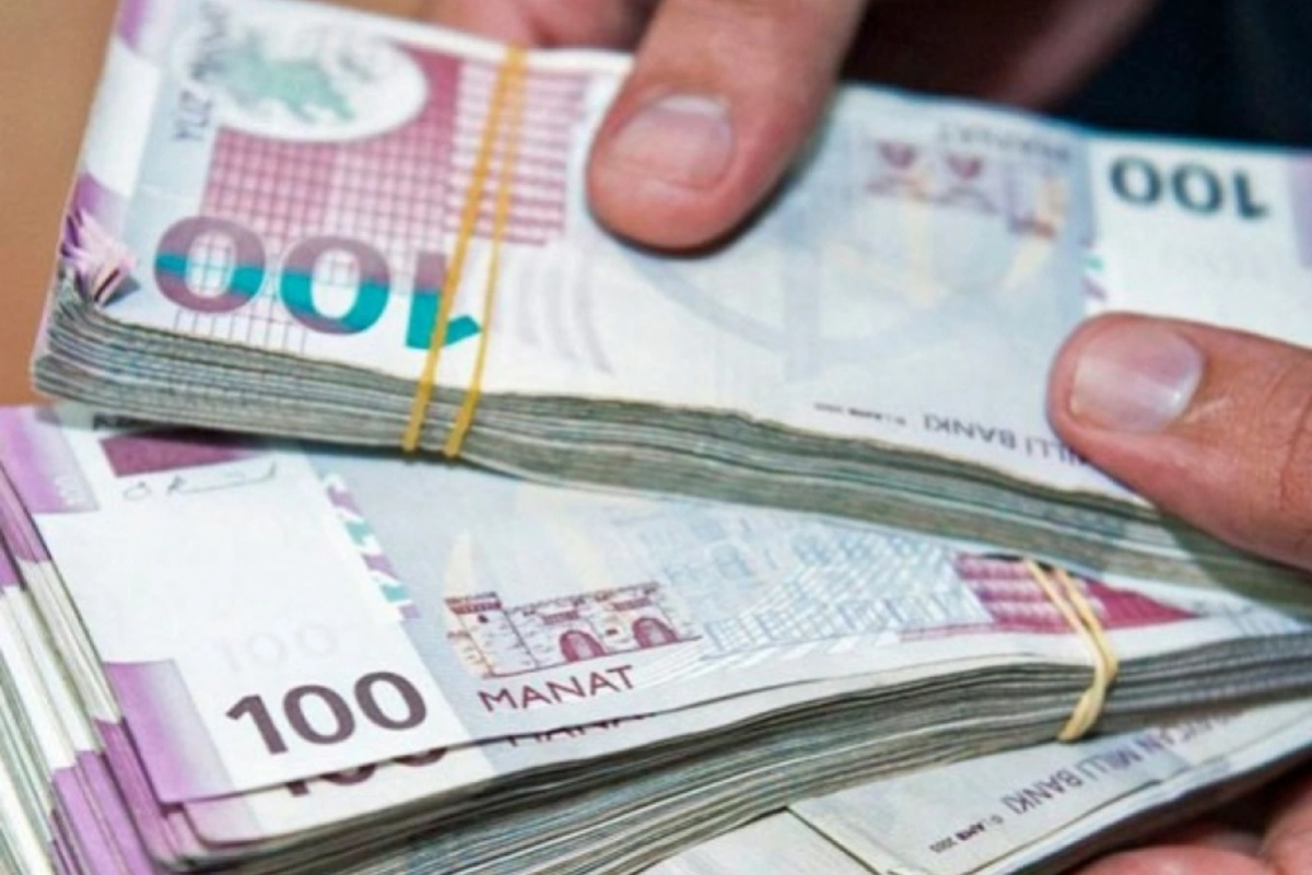 Обнародован государственный долг Азербайджана