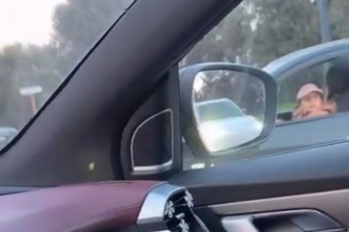 Heydər məscidinin qarşısında nə baş verir?