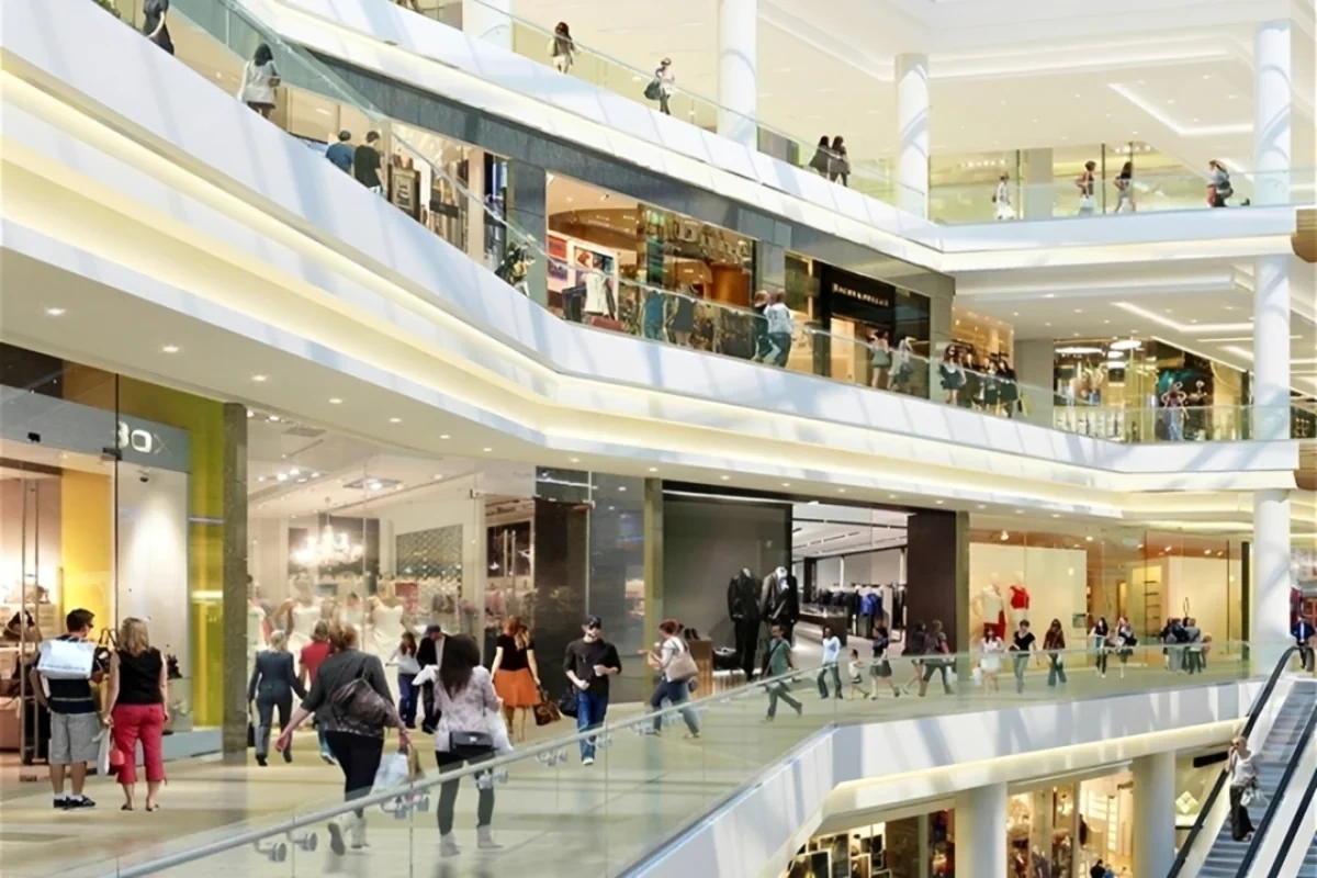 В Баку закрывается известный торговый центр?