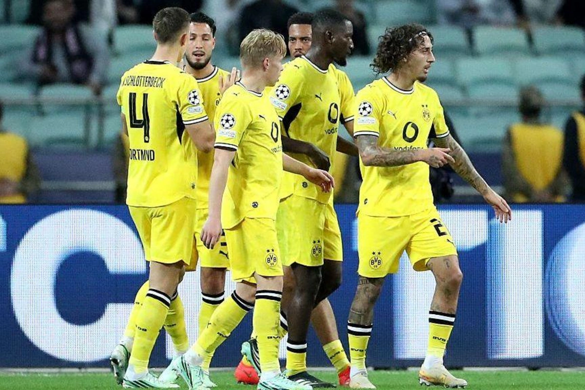 Sabahla oyundan qayıdan Borussiya Dortmund Qarabağa təşəkkür edib