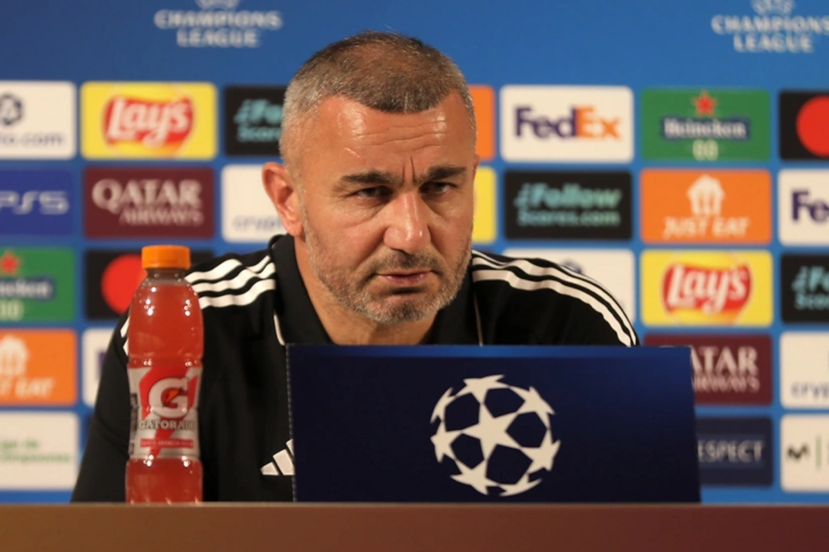 Qurban Qurbanovun Qarabağın futbolçusunun ölkəsindən təklif aldığını təsdiqləyib
