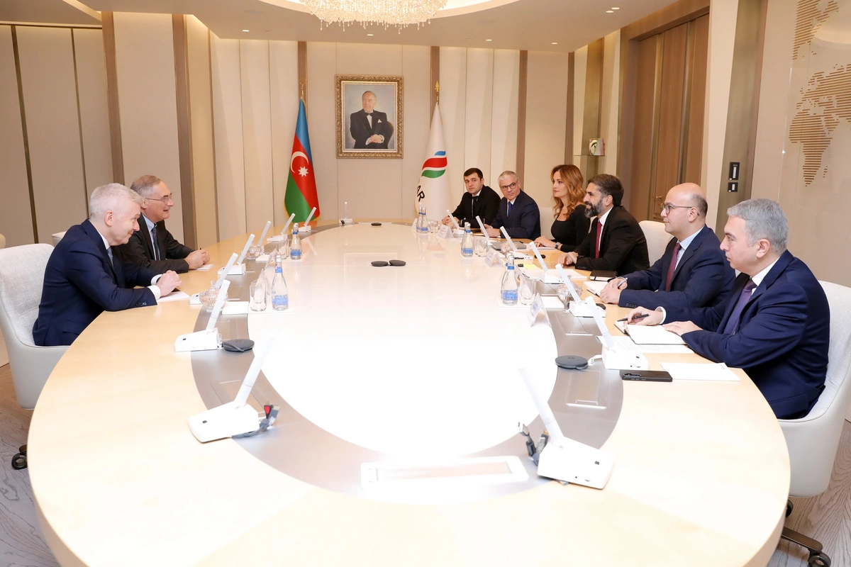 SOCAR-ın prezidenti Saipem S.p.A. şirkətinin baş icraçı direktoru ilə görüşüb