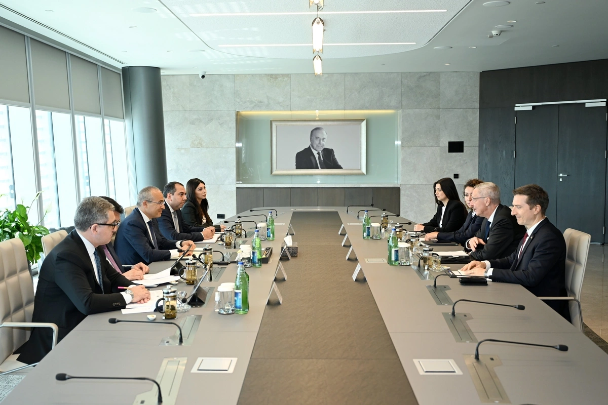 Mikail Jabbarov met with the chairman of the Eastern Committee of the German Economy
