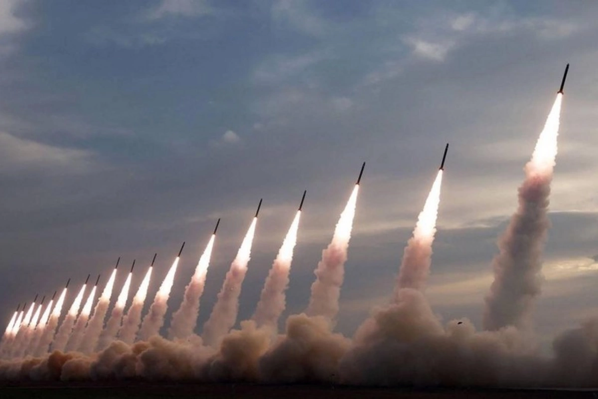 BƏƏ İranın hücumları başlayandan bəri 341 ballistik raketi zərərsizləşdirib
