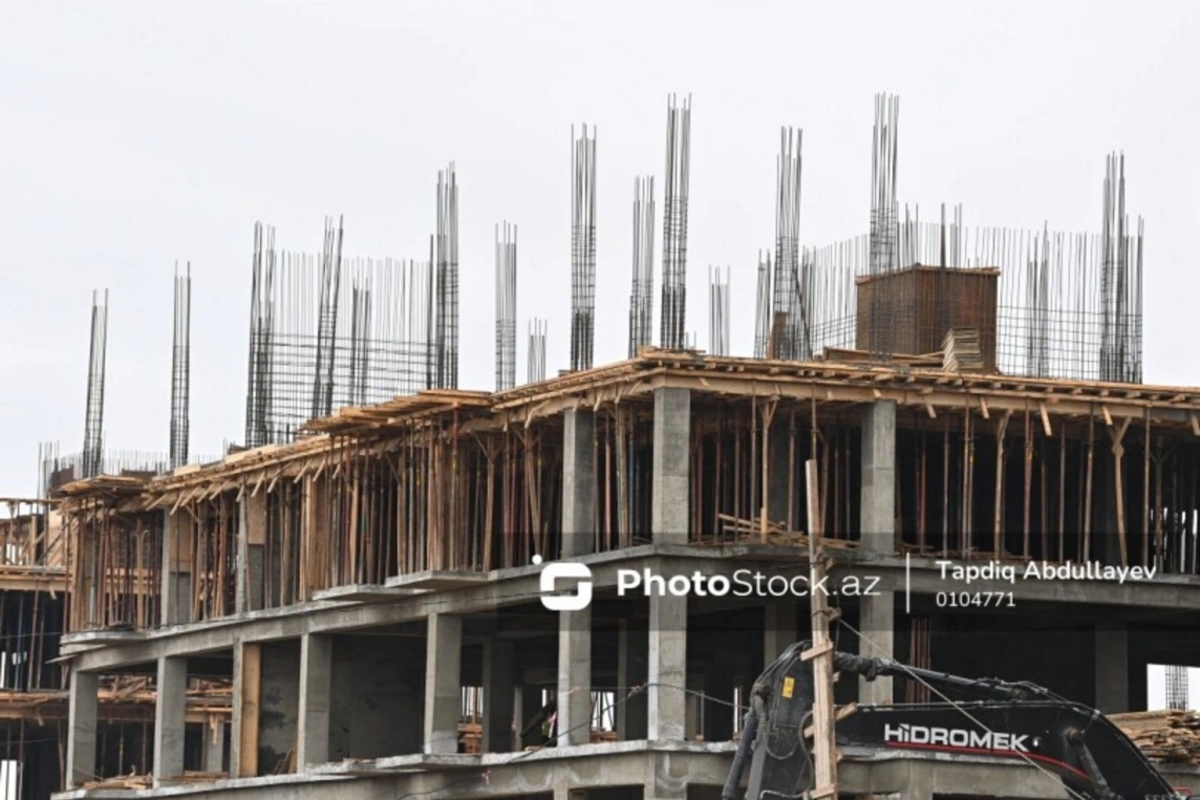 # 18 years without rest: why Baku residents have to save for an apartment their entire life